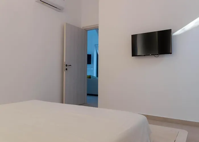 Iliousa Grand Villa *