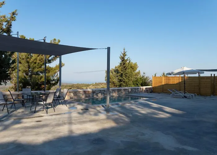 Iliousa Grand * Pszínthosz