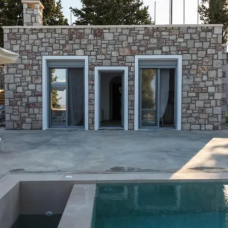 Iliousa Grand * Psinthos