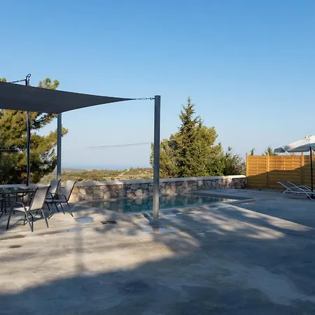 Iliousa Grand * Psinthos