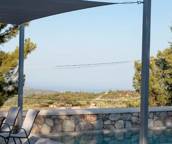 Iliousa Grand * Psinthos